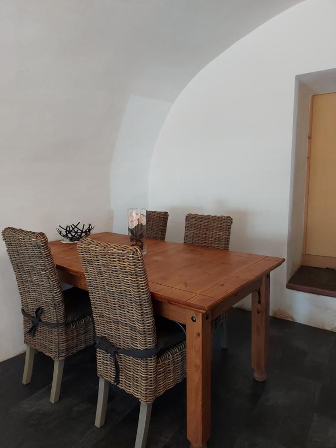 Appartement Voute En Gruyere Dans L'Intyamon Enney Luaran gambar